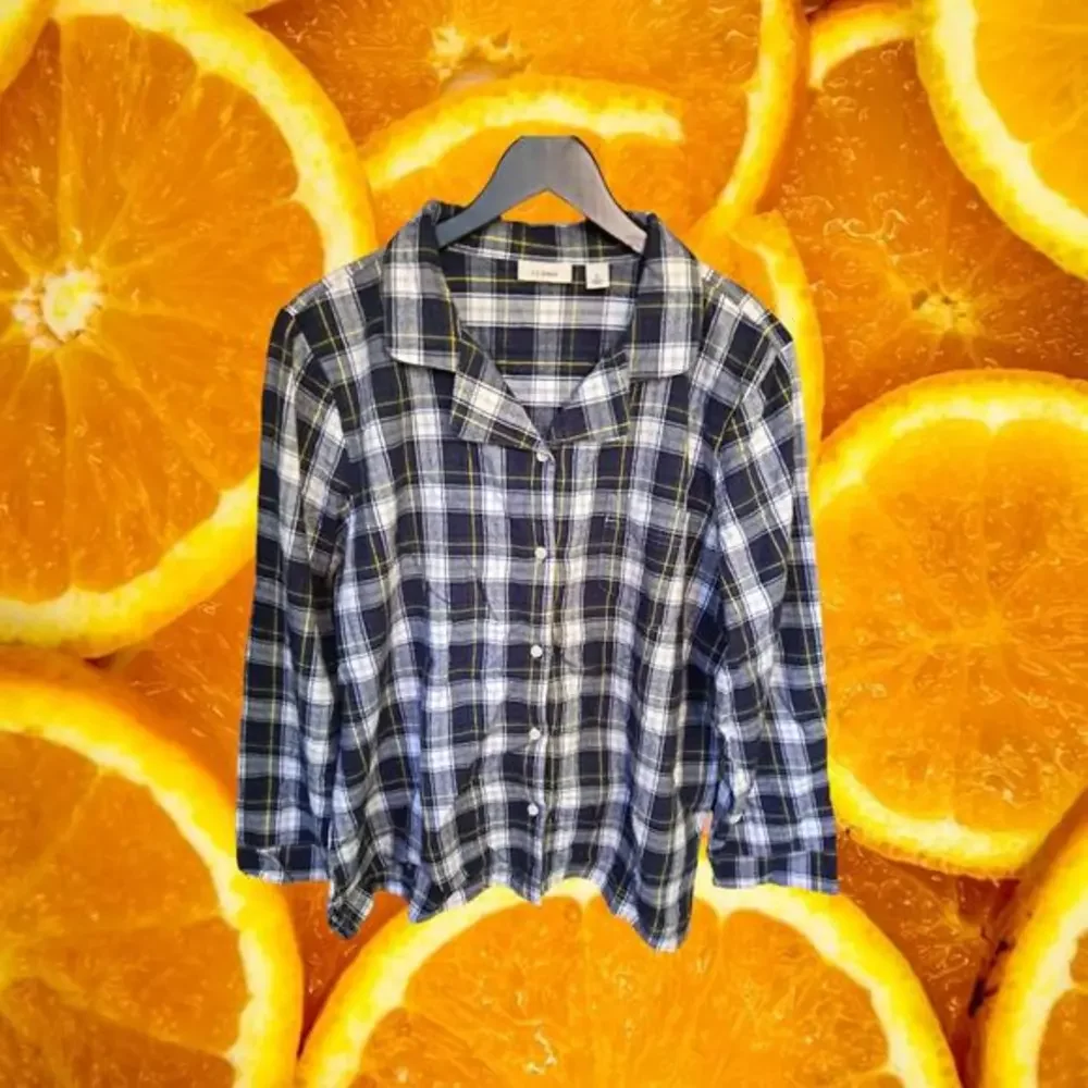 L.L.Bean Flannel PJ Top V Neck Blue,‎ Yellow and White Size Large